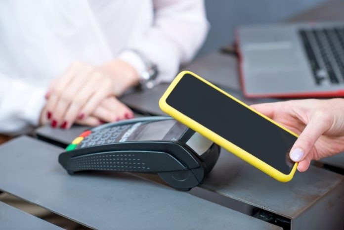 Comment payer avec son téléphone à la Caisse d'Épargne : Tutoriel pratique Comment payer avec son téléphone à la Caisse d'Épargne : Tutoriel pratique