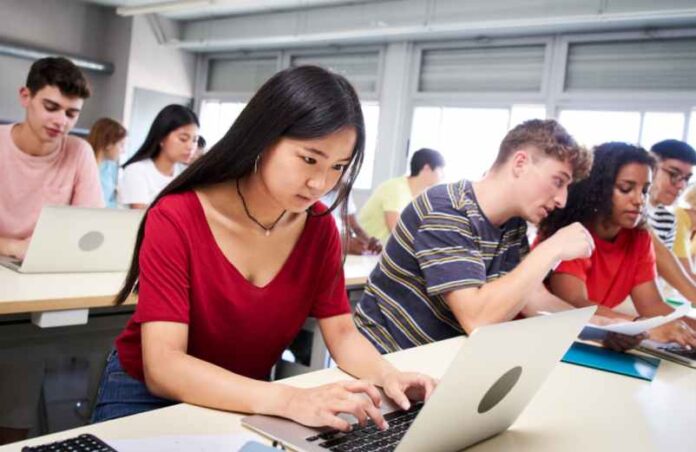 Quels sont les avantages de l'alternance pendant vos études ? Quels sont les avantages de l'alternance pendant vos études ?